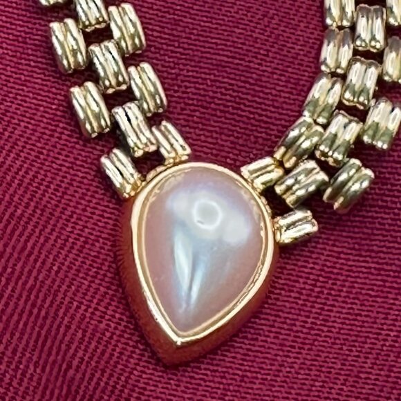 VTG Marvella Gold-Tone Chain Faux Pearl Accent Choker Necklace - Picture 4 of 12